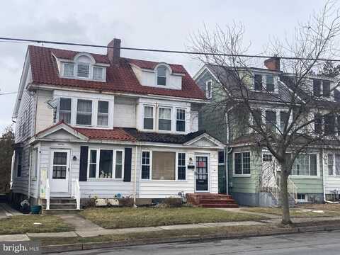 2054 W MARKET STREET, POTTSVILLE, PA 17901