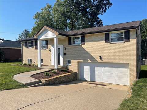 420 WEDGEWOOD DRIVE, Lower Burrell, PA 15068