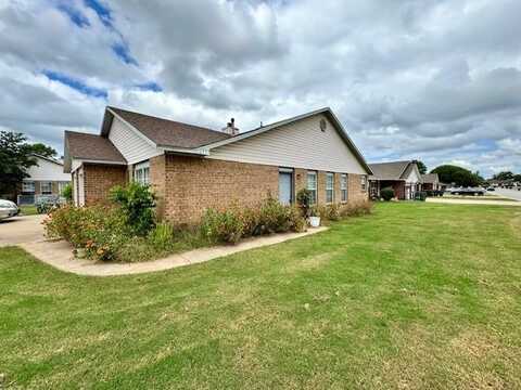 1377 N Dawn DR, Fayetteville, AR 72703