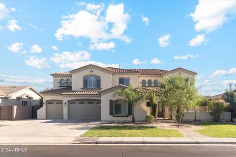 691 E ELGIN Street, Gilbert, AZ 85295