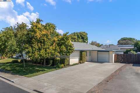 1625 Hollyhock St, Livermore, CA 94551