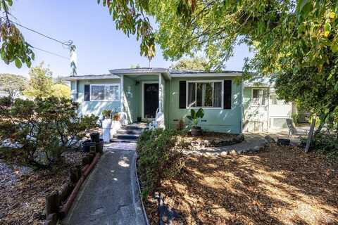 633 windsor river Road, Windsor, CA 95492