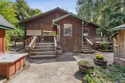 28381 N Highway 101 Highway, Willits, CA 95490