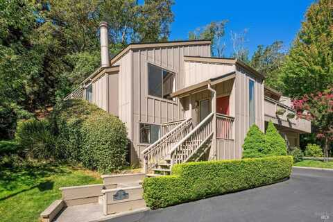 109 Paper Mill Creek Court, Novato, CA 94949