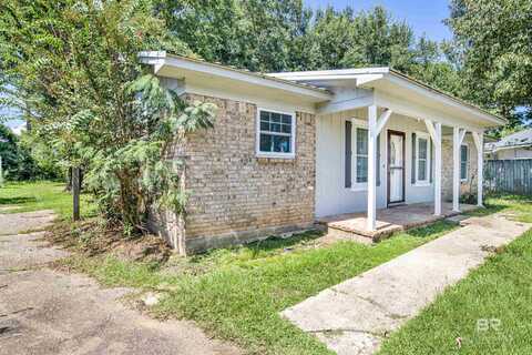 2195 W Whip Poor Will Court, Semmes, AL 36575