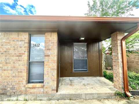 1412 Gramma Court, College Station, TX 77845