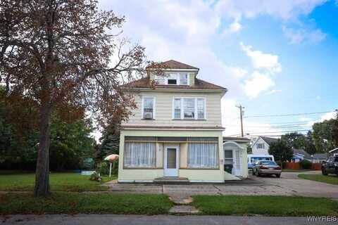 111 Burlington Avenue, Lancaster, NY 14043