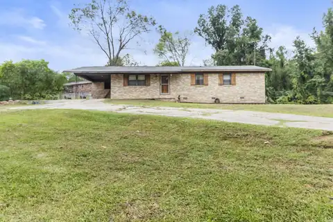 2660 Malvern Road, Arkadelphia, AR 71923