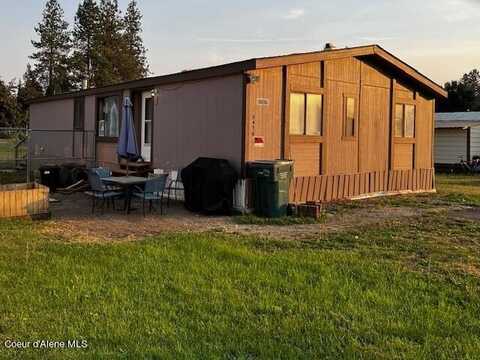 8436 W PARK LOOP, Rathdrum, ID 83858