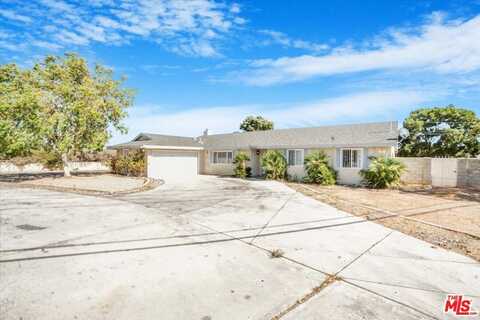 14711 Manzano Rd, Victorville, CA 92392