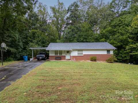 2821 4th Street Place NW, Hickory, NC 28601