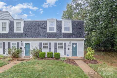 8322 Knights Bridge Road, Charlotte, NC 28210