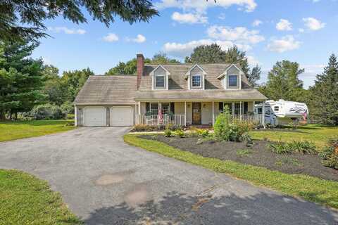 6 Fairview Circle, Pomfret, CT 06259