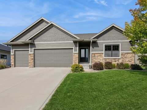 2774 NW 167th Street, Clive, IA 50325