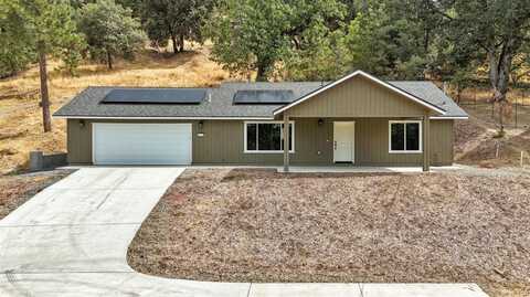 43179 Sugar Pine Drive E, Oakhurst, CA 93644