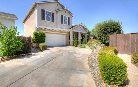 1892 Mont Blanc Lane N, Clovis, CA 93619