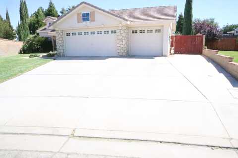 42214 W 58th Street, Lancaster, CA 93536