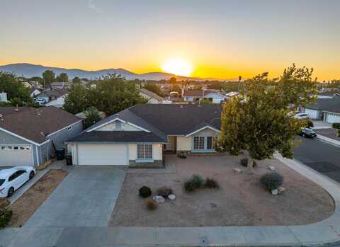 37719 Discovery Drive, Palmdale, CA 93550