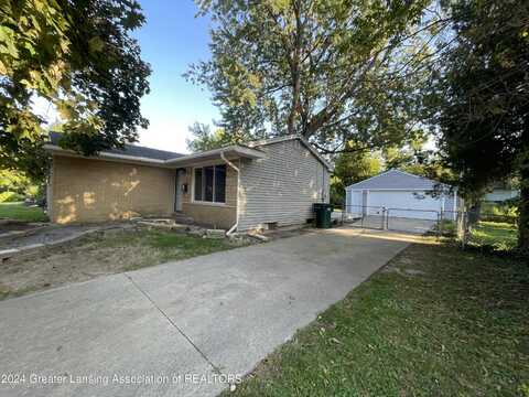 3721 Sumpter Street, Lansing, MI 48911