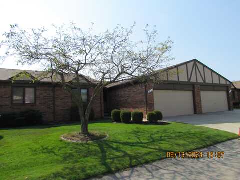 29555 Red Oak Drive, Warren, MI 48092