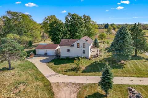 7371 Lake Pleasant Road S, Osseo, MI 49266