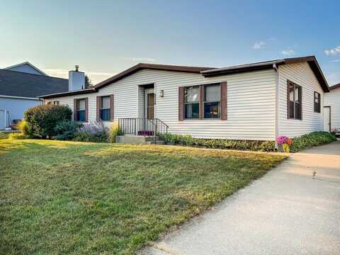 1237 Orchard Avenue, Grand Haven, MI 49417