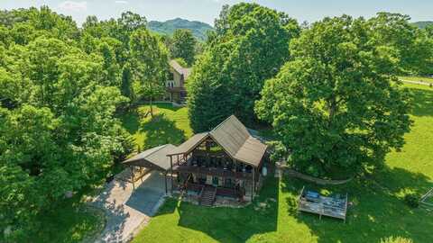 4008 Roundtop Drive, Sevierville, TN 37862