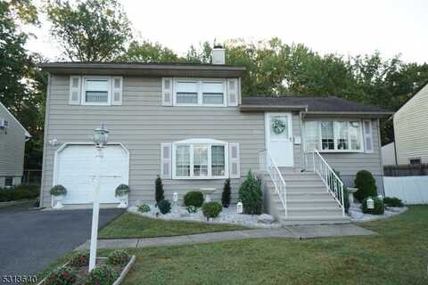 262 Amherst Ave, Woodbridge, NJ 07067