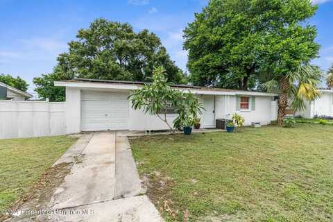 2025 Holiday Drive, Holiday, FL 34691