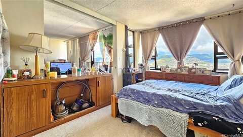 201 Ohua Avenue, Honolulu, HI 96815