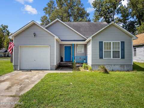 616 Mattocks Avenue, Maysville, NC 28555