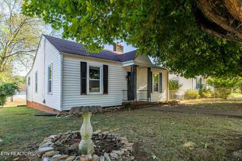 719 Ferry St, Loudon, TN 37774