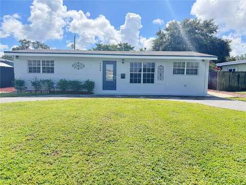 6844 SW 10th Ct, Pembroke Pines, FL 33023