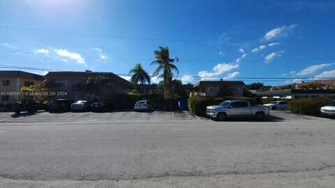 241 SE 9th Ave, Pompano Beach, FL 33060