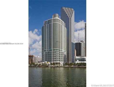 300 S Biscayne Blvd, Miami, FL 33131