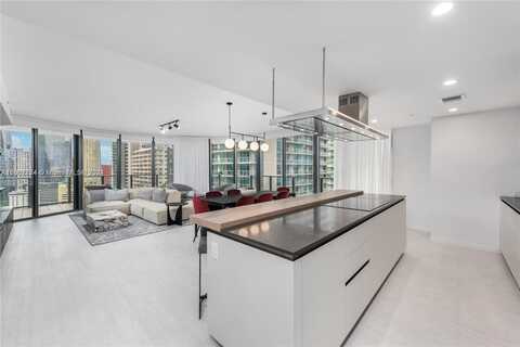 1000 Brickell Plz, Miami, FL 33131