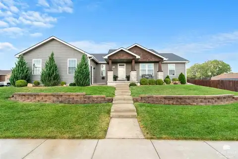 902 Landmark Avenue, Abilene, KS 67410