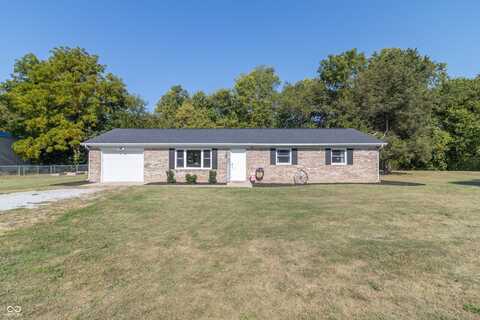 10781 N Carthage Pike, Carthage, IN 46115