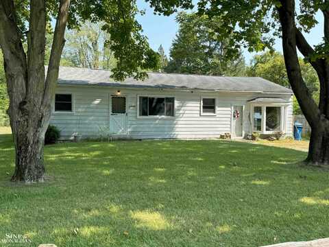 3686 Blackmer, Ravenna, MI 49451