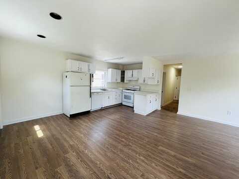 18 Appleton St, Somerville, MA 02144