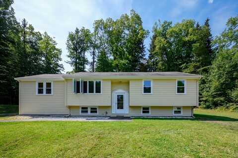 92 Meryl St, Hanson, MA 02341