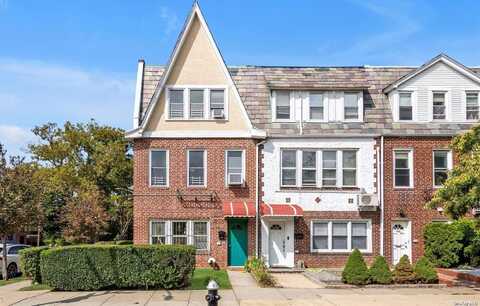 9701 69th Avenue, Forest Hills, NY 11375