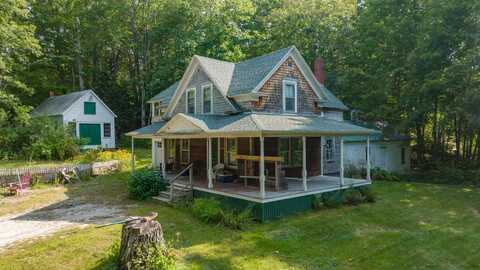 8 Baldwin Road, Sebago, ME 04029