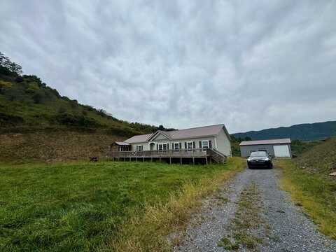 261 Buckhorn St, NORTH TAZEWELL, VA 24630