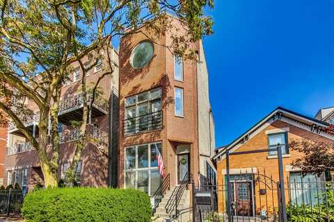 1646 W Augusta Boulevard, Chicago, IL 60622