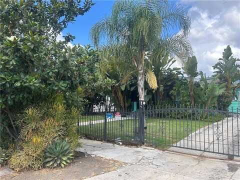 4727 Oakwood Avenue, Los Angeles, CA 90004