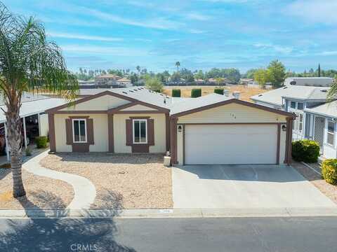 1250 N Kirby St, Hemet, CA 92545