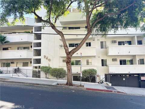 960 Larrabee Street, West Hollywood, CA 90069