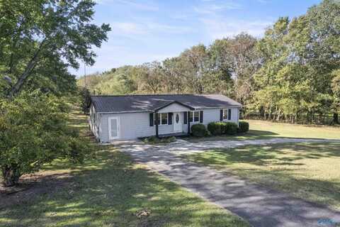 164 Link Road, New Market, AL 35761