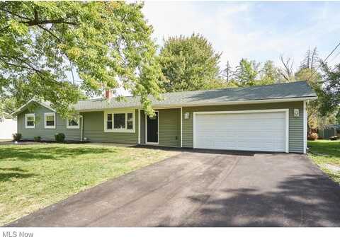 89 N Oakmont Road, Northfield, OH 44067